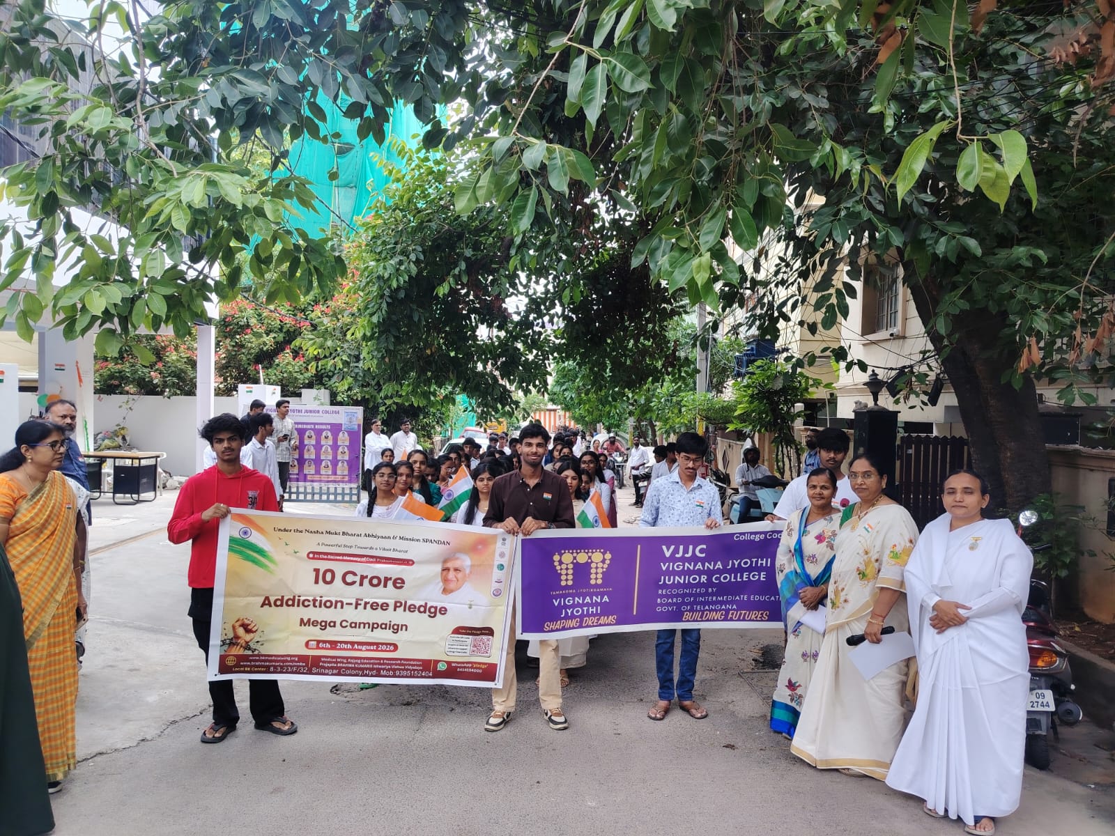 VJJC students on the Addiction-Free Pledge road march
