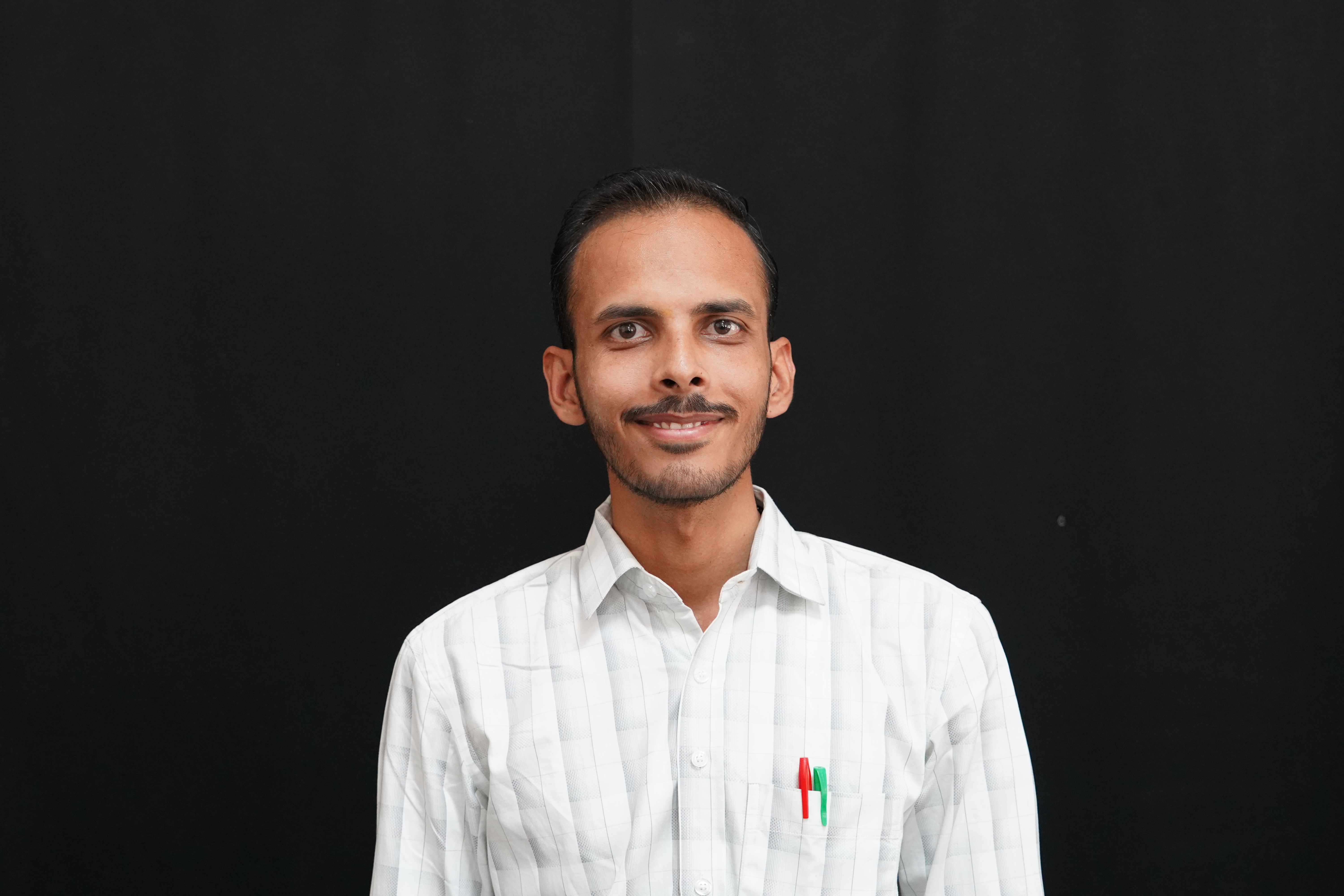 Mr. Prashant Pandey of the VJIAS Department of Commerce