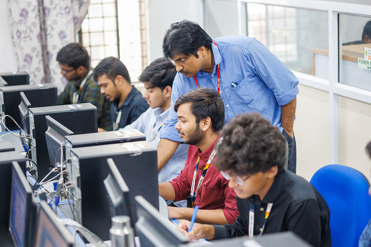 Students working at computers in a Vignana Jyothi lab
