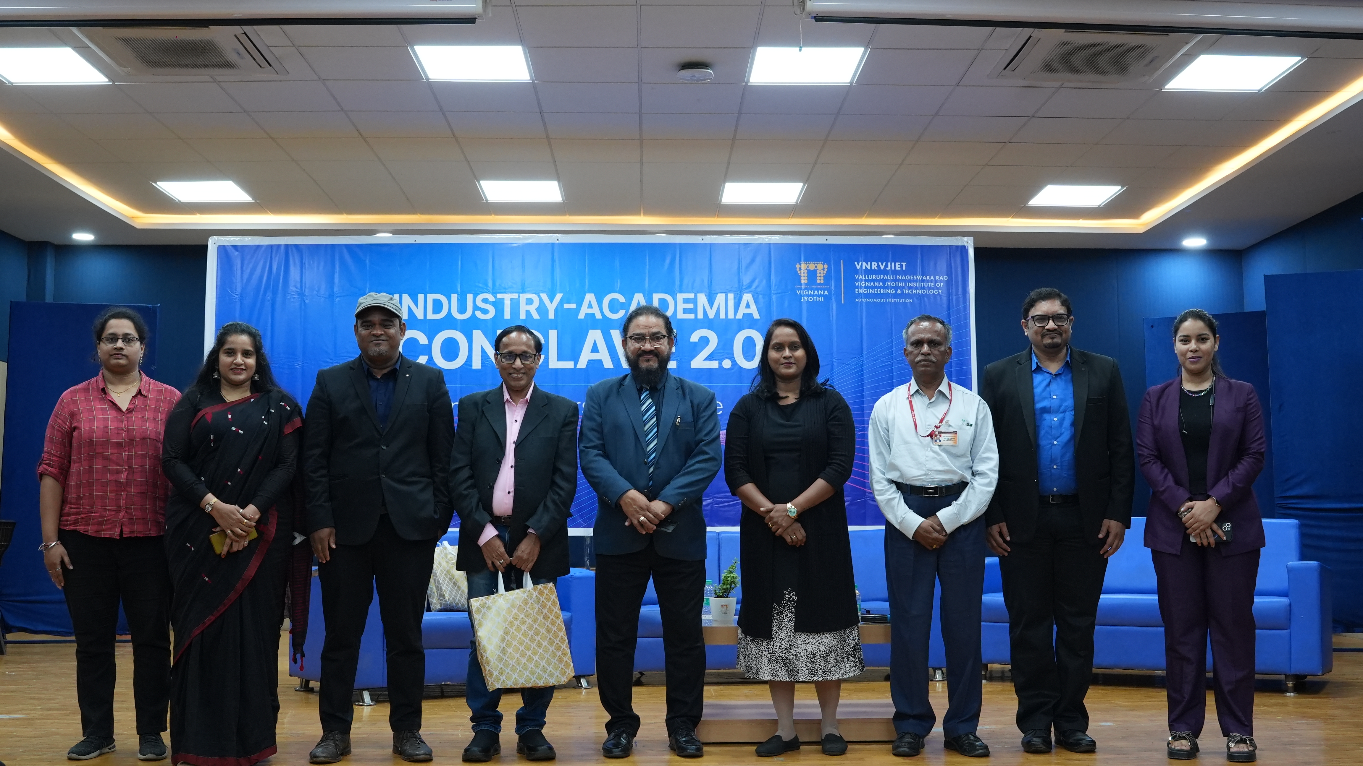 Industry-Academia Conclave 2.0 at VNRVJIET bringing students and HR leaders together